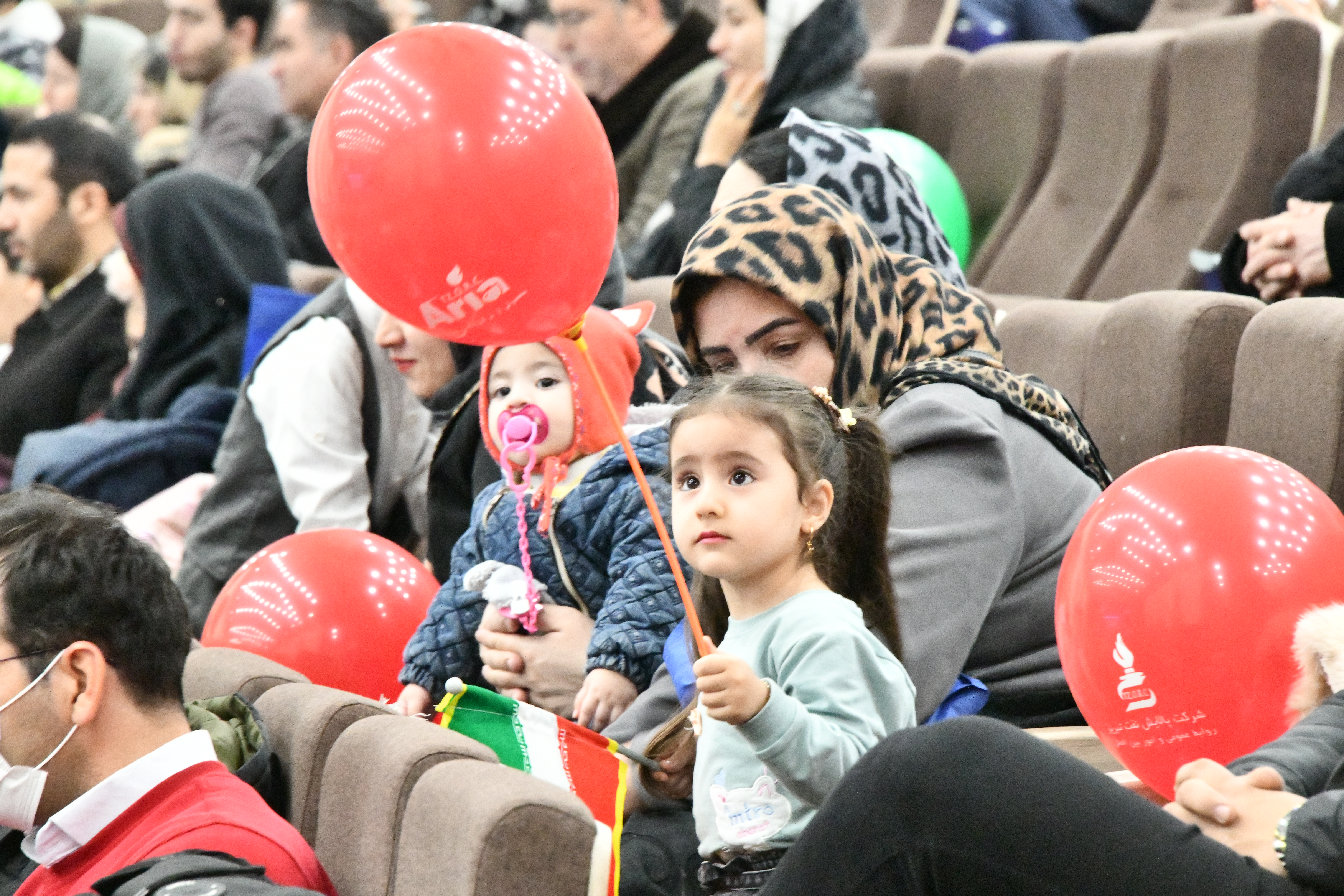 جشن دهه فجر انقلاب اسلامی خانواده بزرگ شرکت پالایش نفت تبریز 
